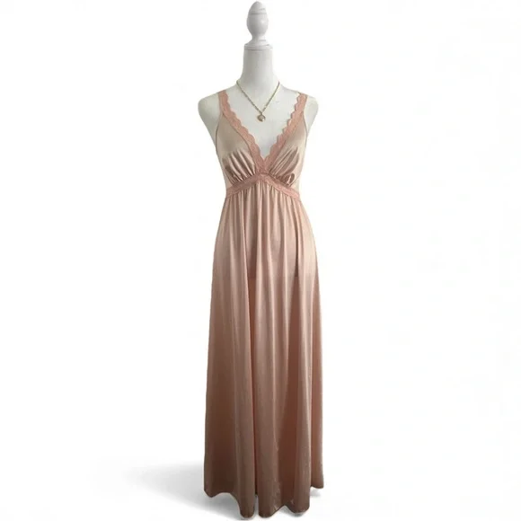 Vintage Olga Pink Lace Satin Nightgown Maxi Dress Style 9633 Size Small - Picture 1 of 7
